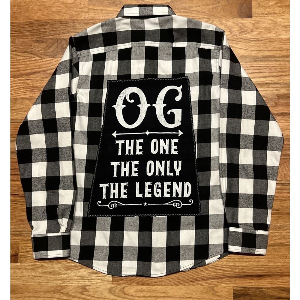 OG The Legend Black And White Checkered Flannel Italy Design Size Small